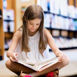 Oferta wakacyjna dla dzieci w MBP ul. Reja 1