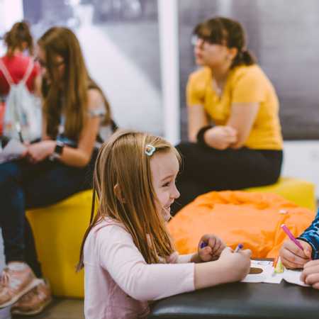 Porusz wyobraźnię – cykl warsztatów kreatywnych